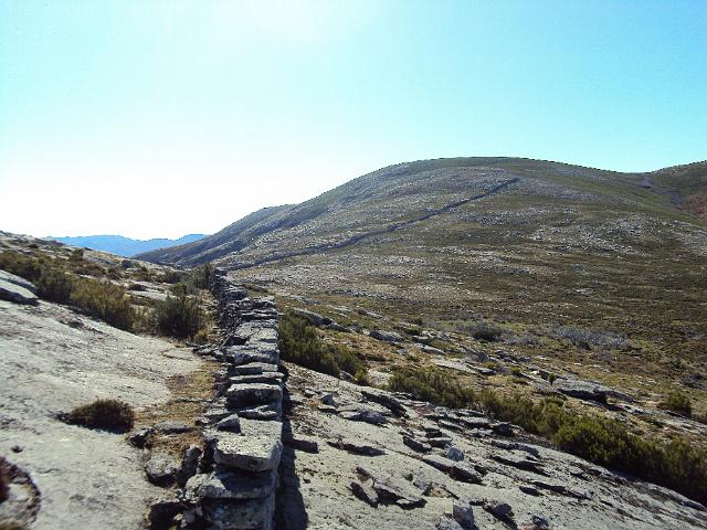 340- Muro do Fojo do Lobo.JPG